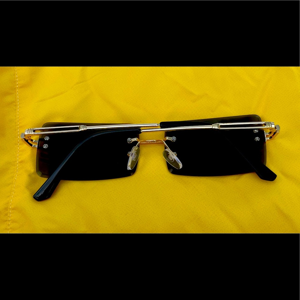 OSFA Black Cartier Style Buff Sunglasses.